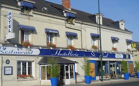 Logis Hostellerie Saint Paul Vivy 2*